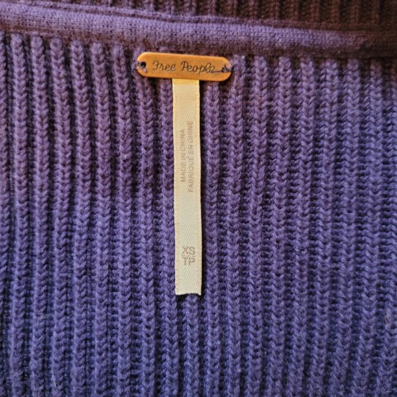 SOLD: Free People Allure Pullover V Knit Sweater Oversize Baggy XS Anthro Vibe - Picture 6 of 9